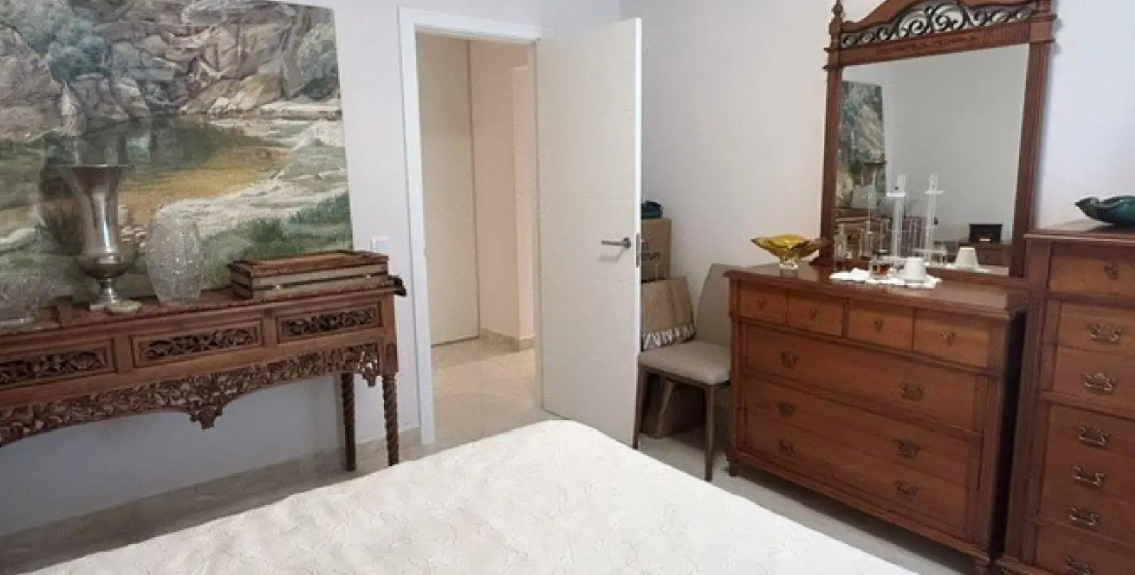 Sale of ground floor apartment in Atalaya 13