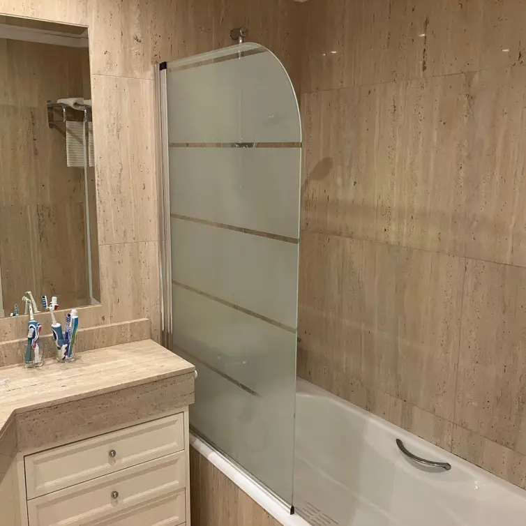 Sale of middle floor apartment in Elviria