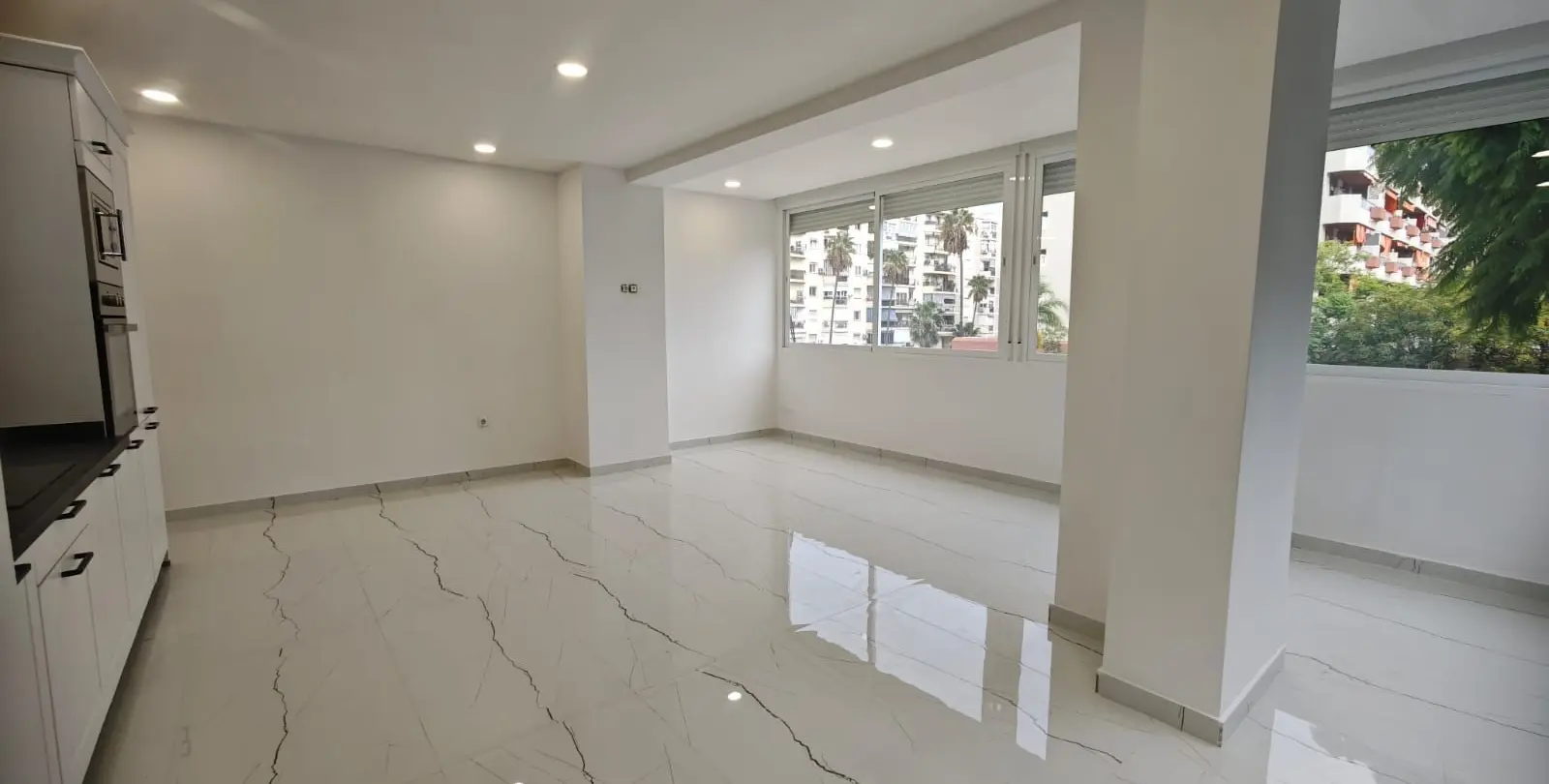 Sale of middle floor apartment in Marbella 4