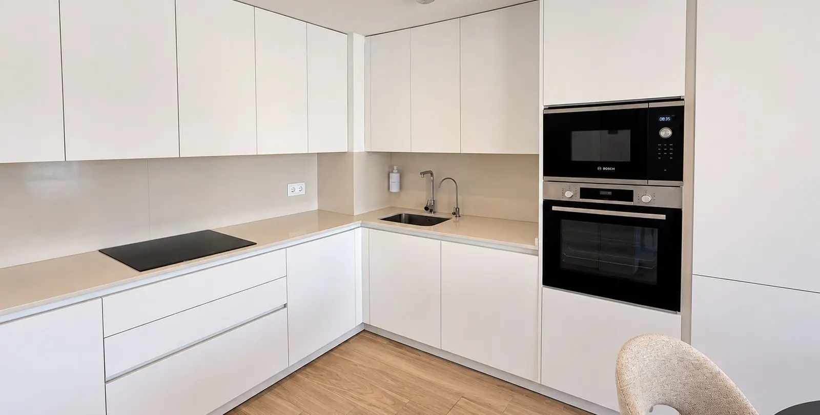 Sale of ground floor apartment in La Cala de Mijas 5