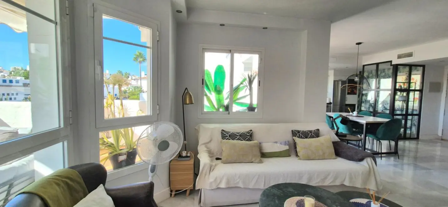 Продажа апартаментов на среднем этаже в Marbella 4
