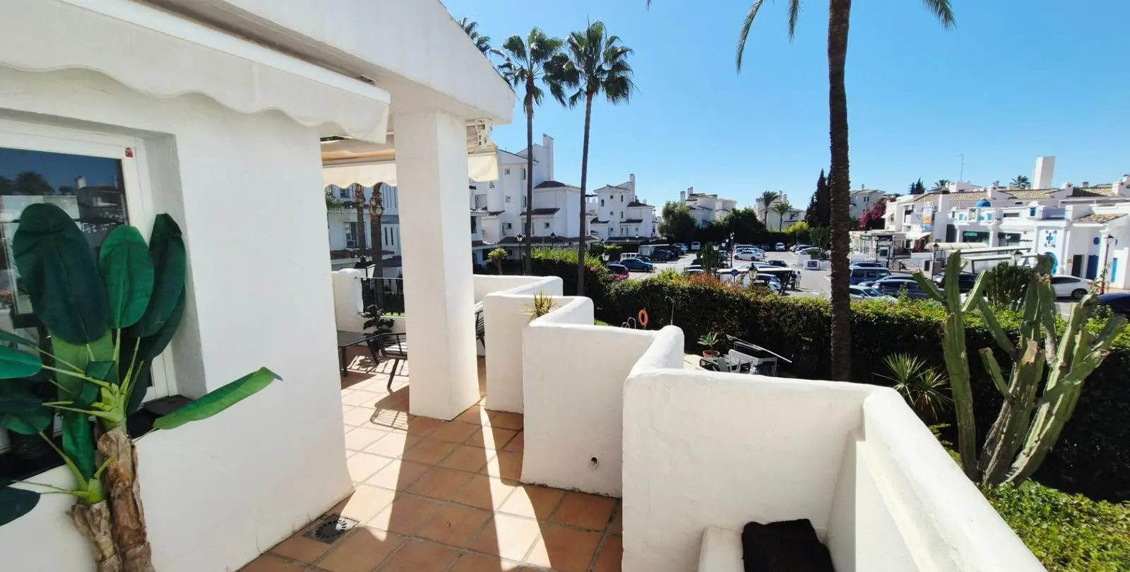 Продажа апартаментов на среднем этаже в Marbella 16