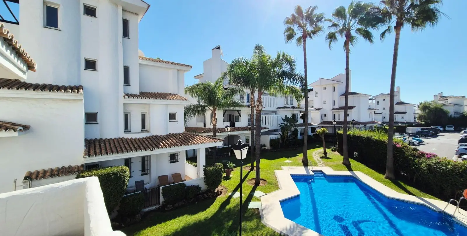 Продажа апартаментов на среднем этаже в Marbella 31