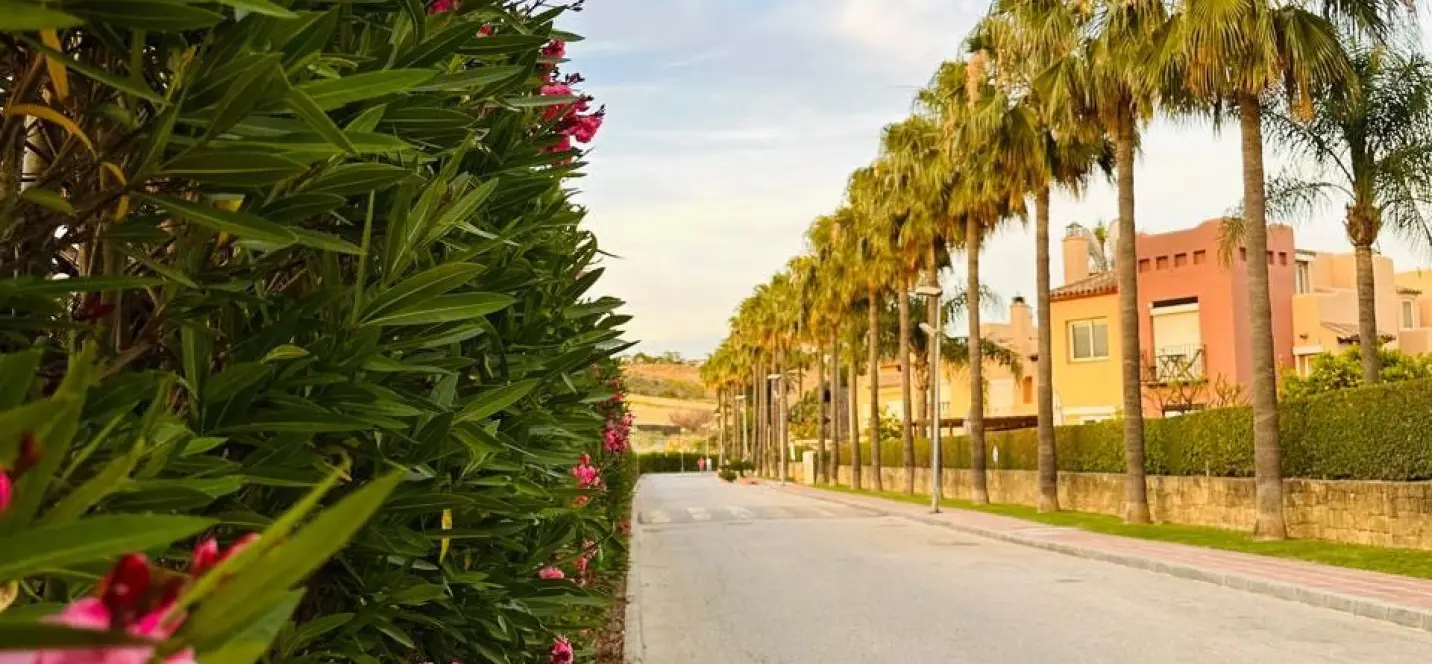 Sale of townhouse in Nueva Andalucía 4