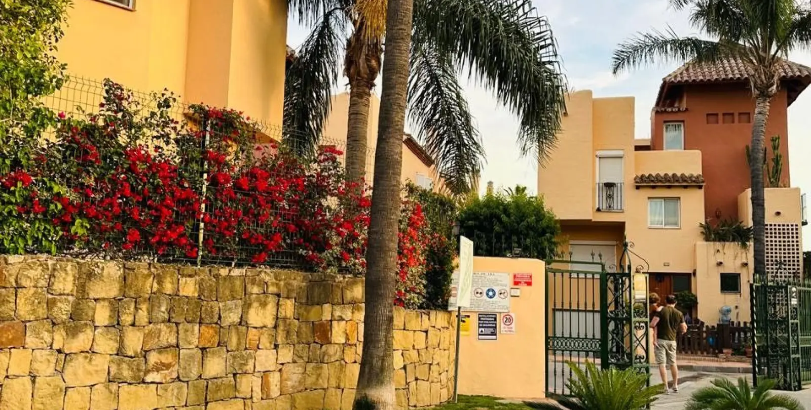 Sale of townhouse in Nueva Andalucía 17