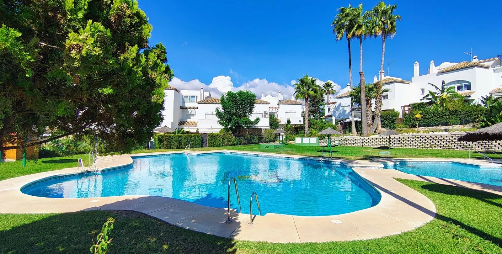 Venta de casa pareada en El Padron 38