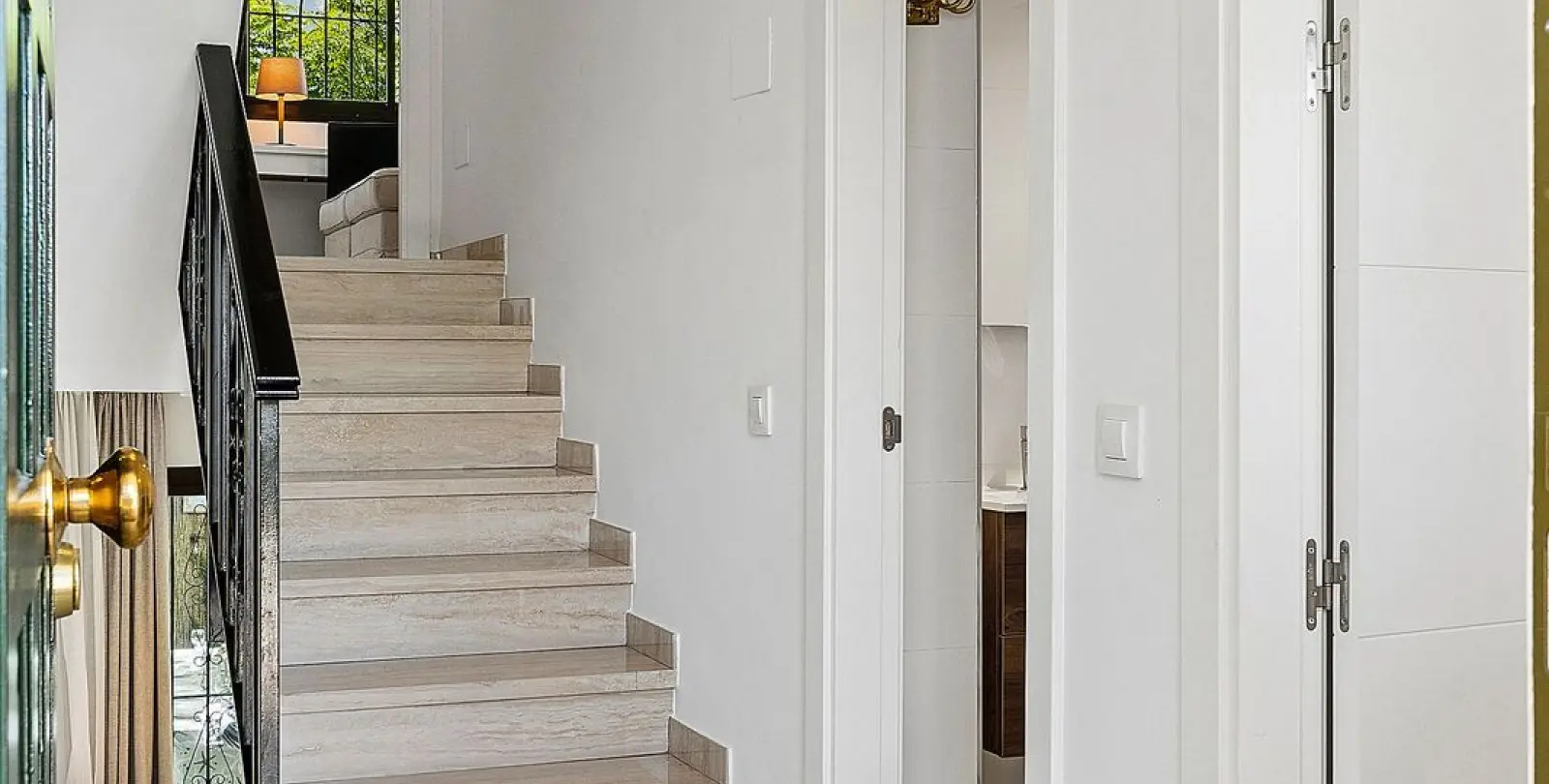 Sale of townhouse in San Pedro de Alcántara 18