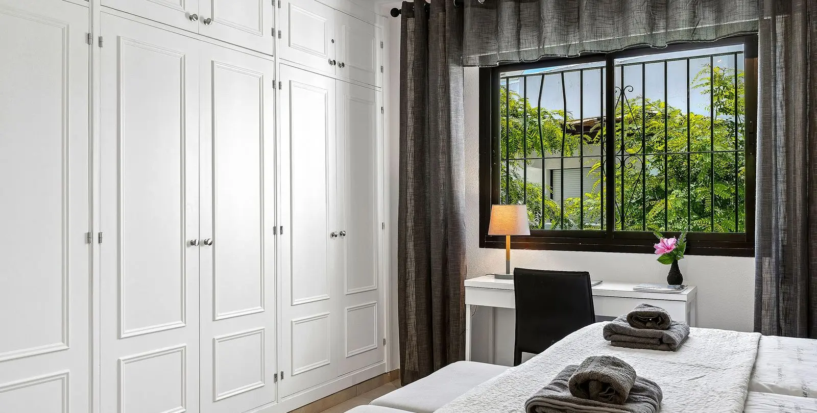 Sale of townhouse in San Pedro de Alcántara 22