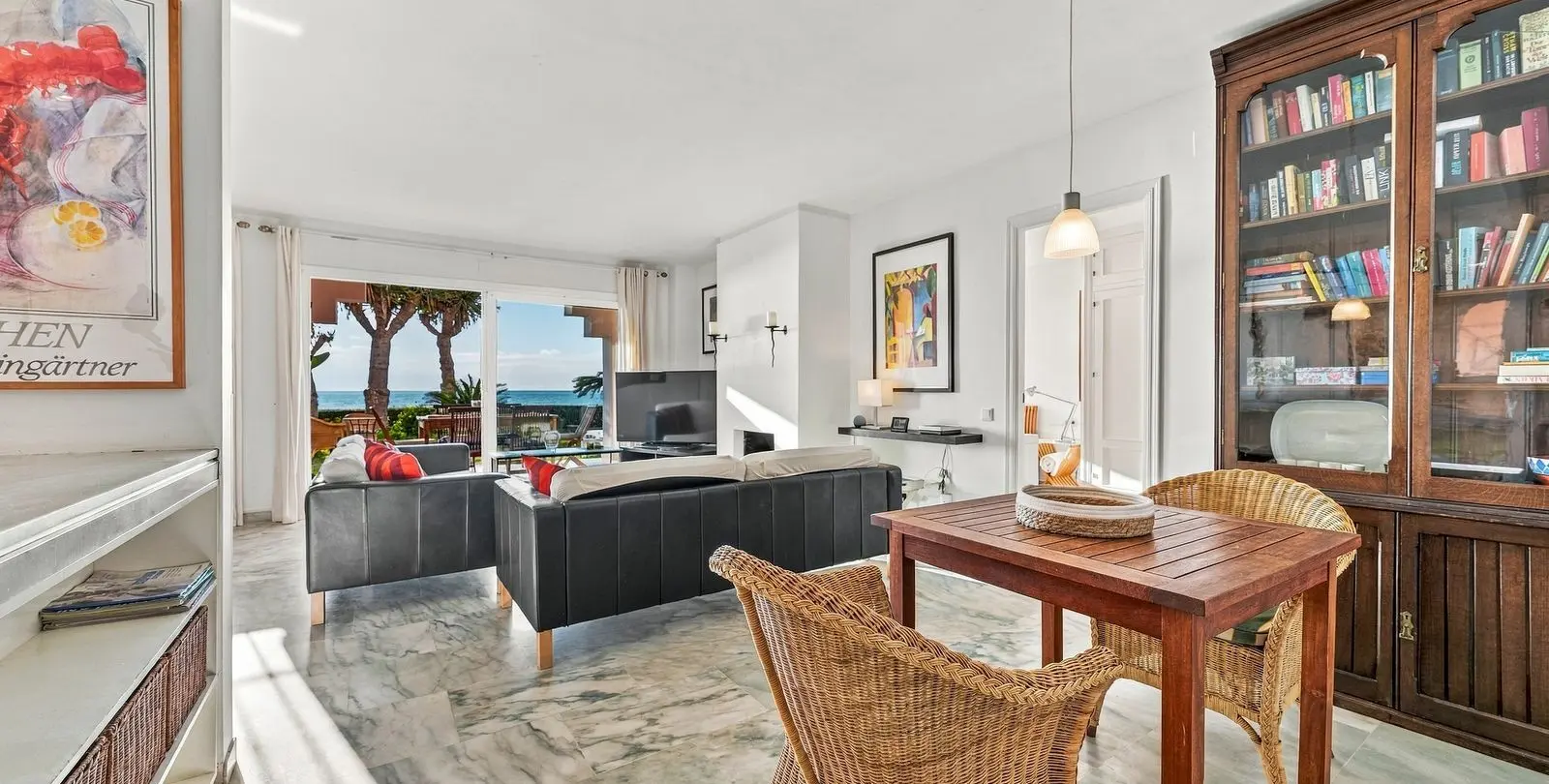 Sale of ground floor apartment in Estepona 8