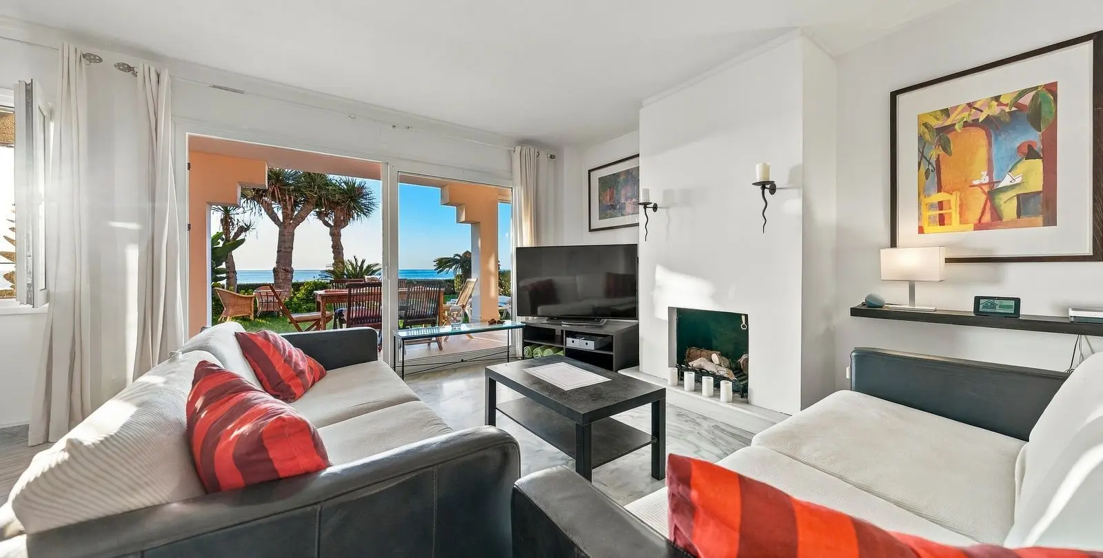 Sale of ground floor apartment in Estepona 9
