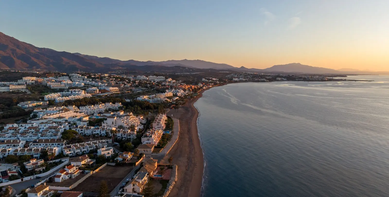 Sale of ground floor apartment in Estepona 33