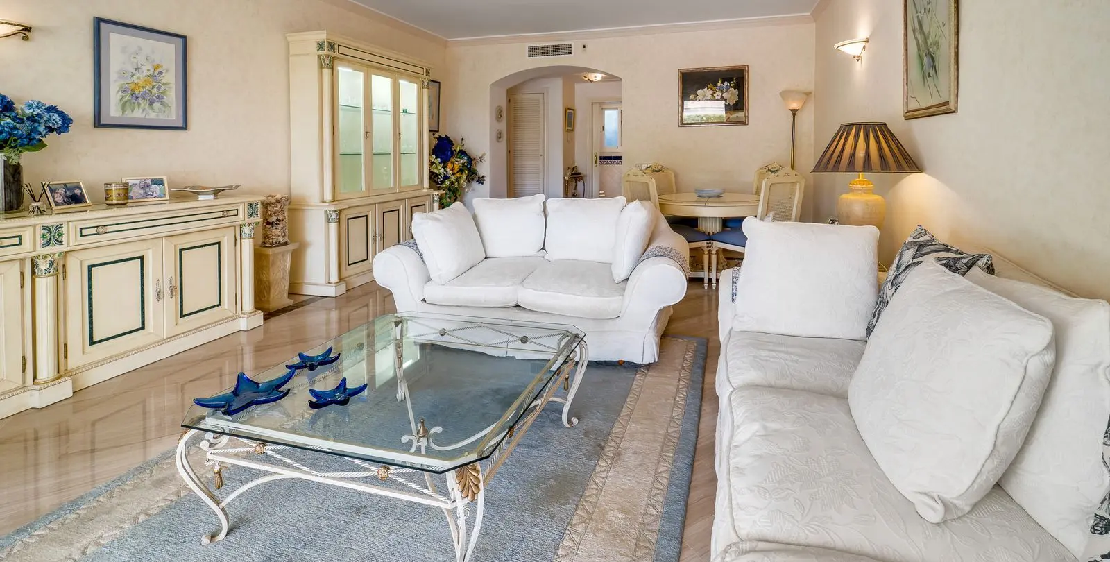 Sale of ground floor apartment in Elviria 7