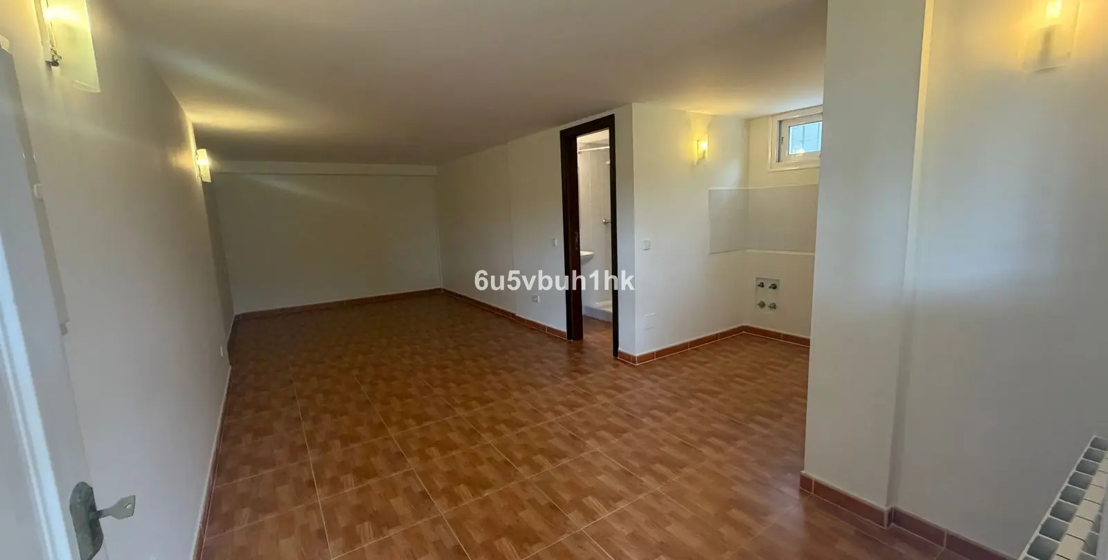 Sale of detached villa in Estepona 19