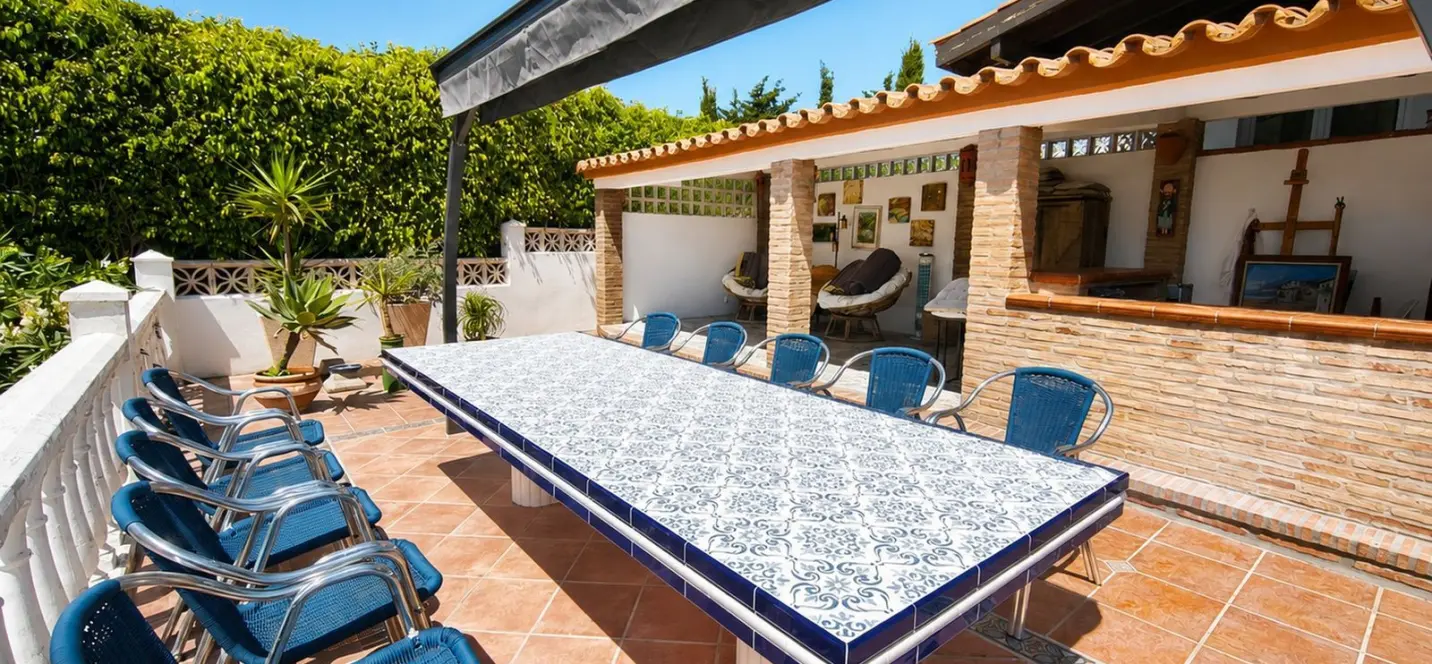 Sale of detached villa in Manilva 4