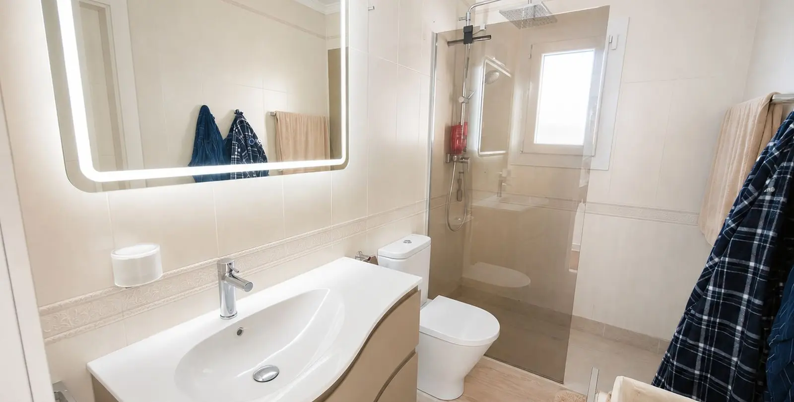 Sale of detached villa in Manilva 7