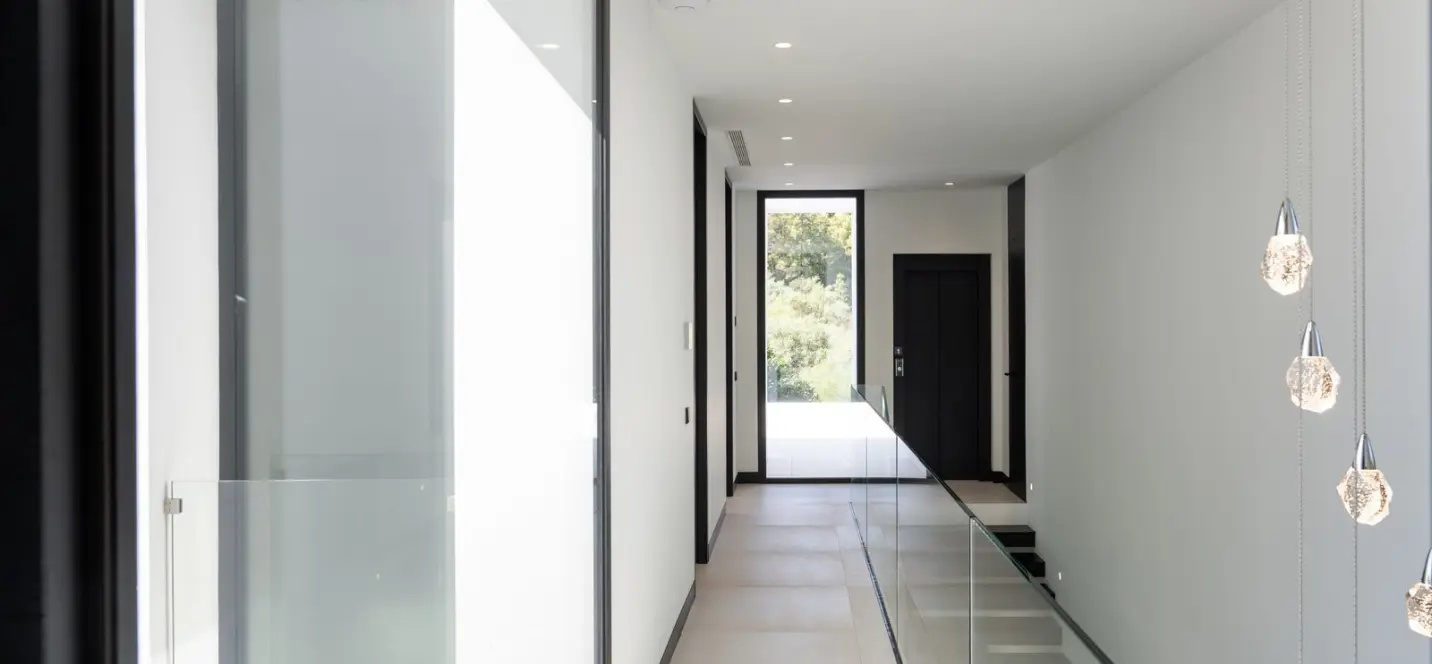 Sale of detached villa in Marbella 2