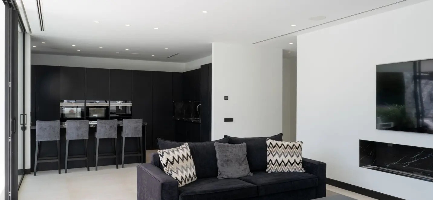 Sale of detached villa in Marbella 4