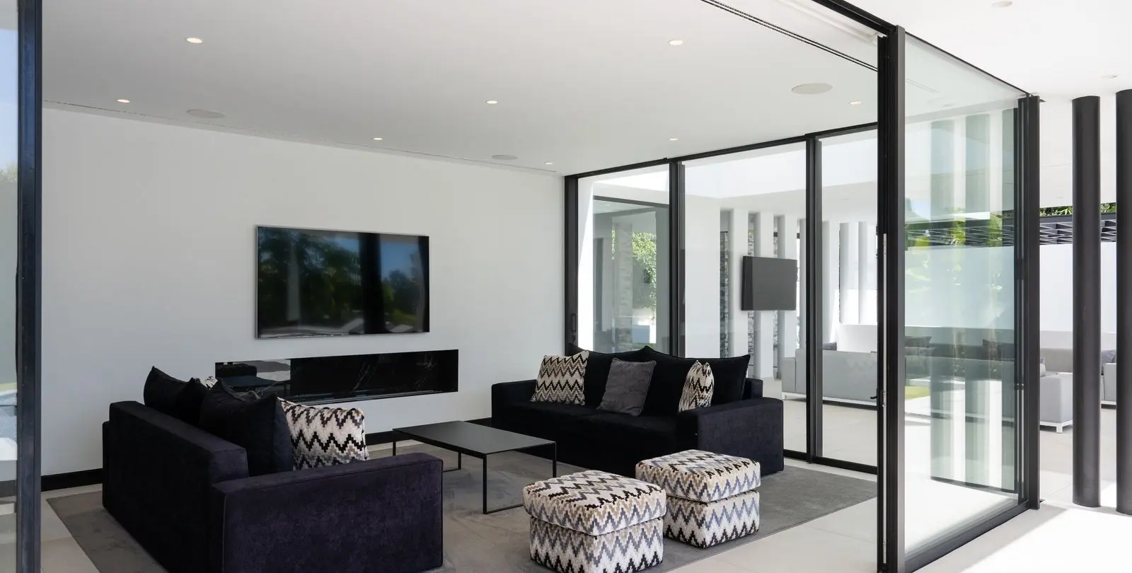 Sale of detached villa in Marbella 6