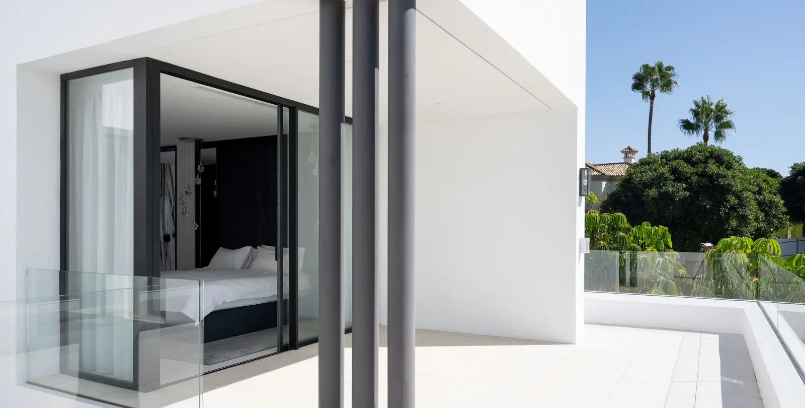 Sale of detached villa in Marbella 19