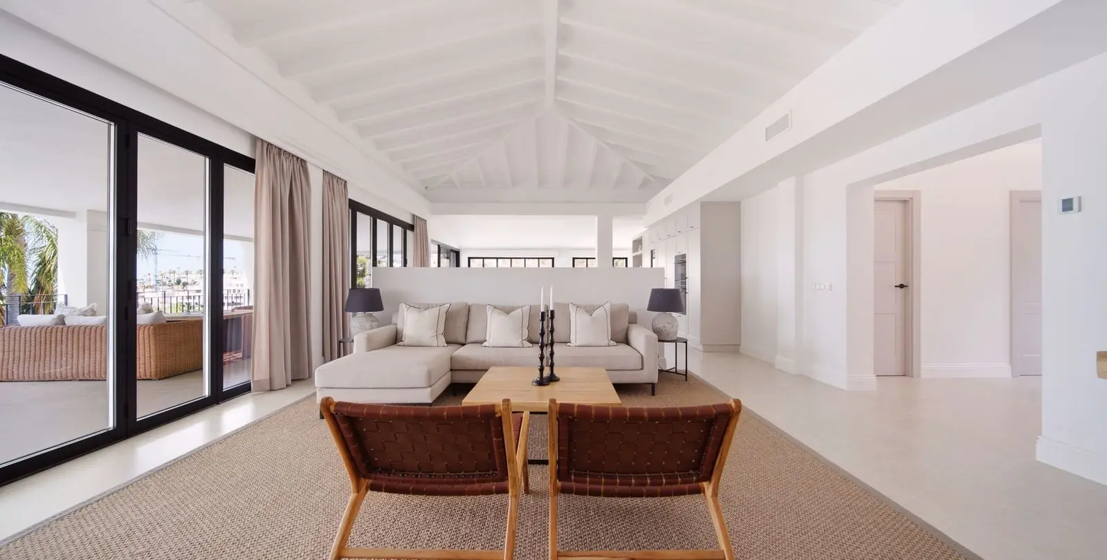 Sale of detached villa in Benahavís 6