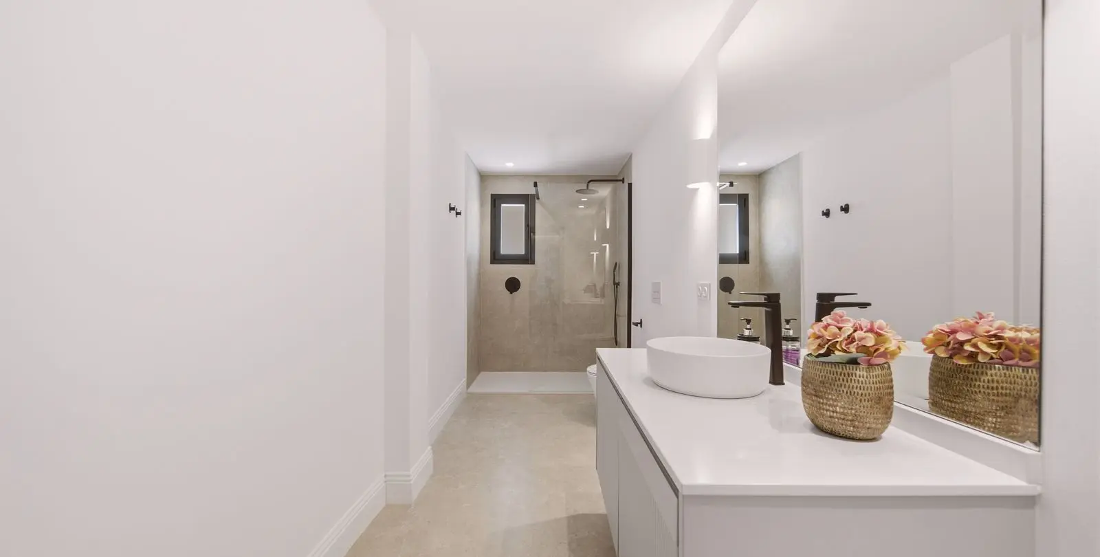 Sale of detached villa in Benahavís 27