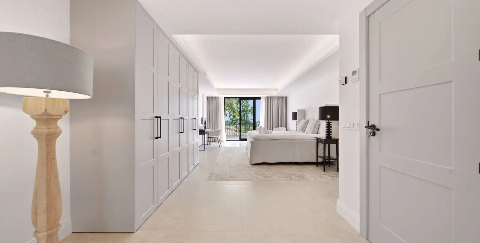 Sale of detached villa in Benahavís 34