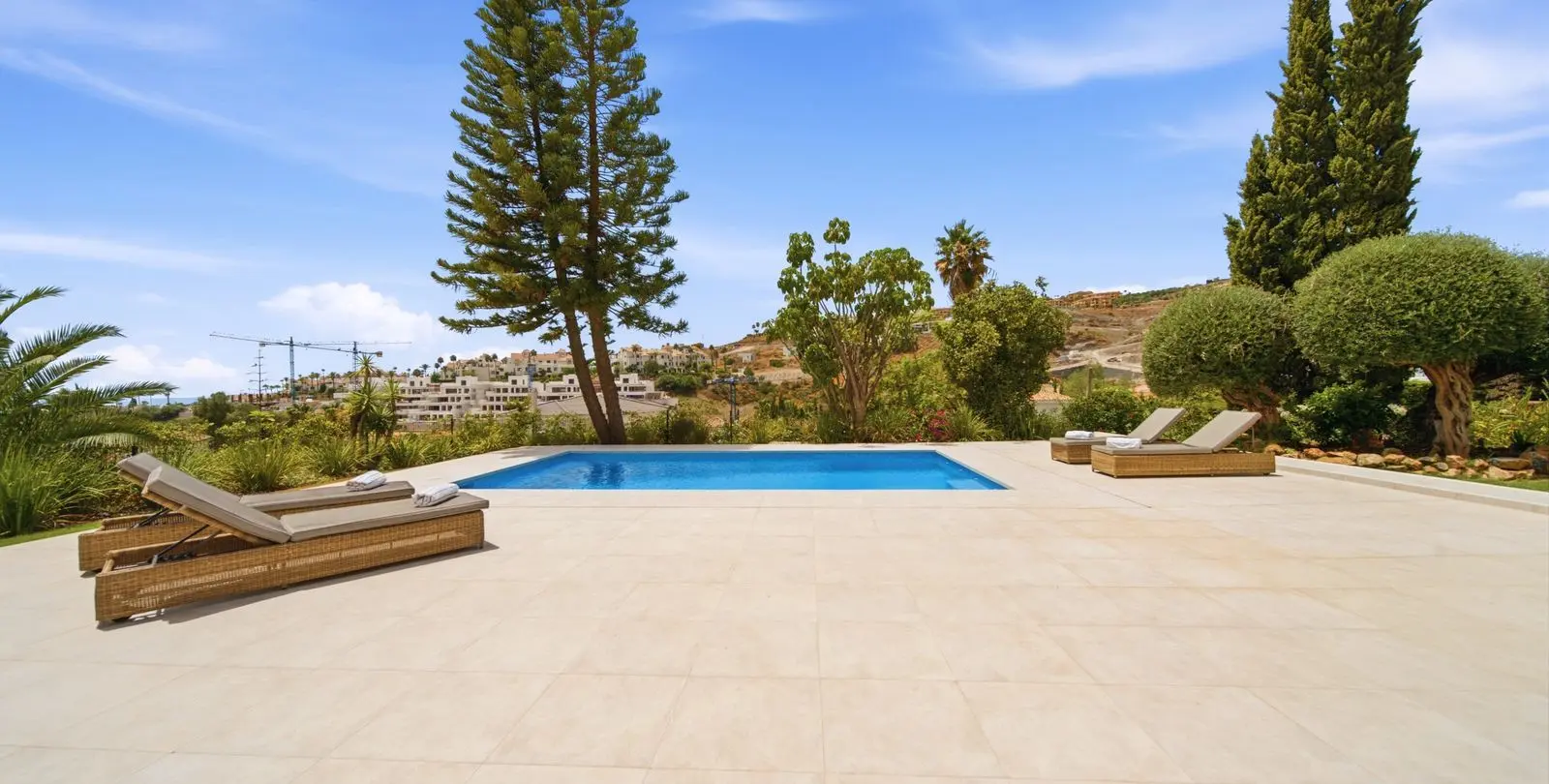Sale of detached villa in Benahavís 47