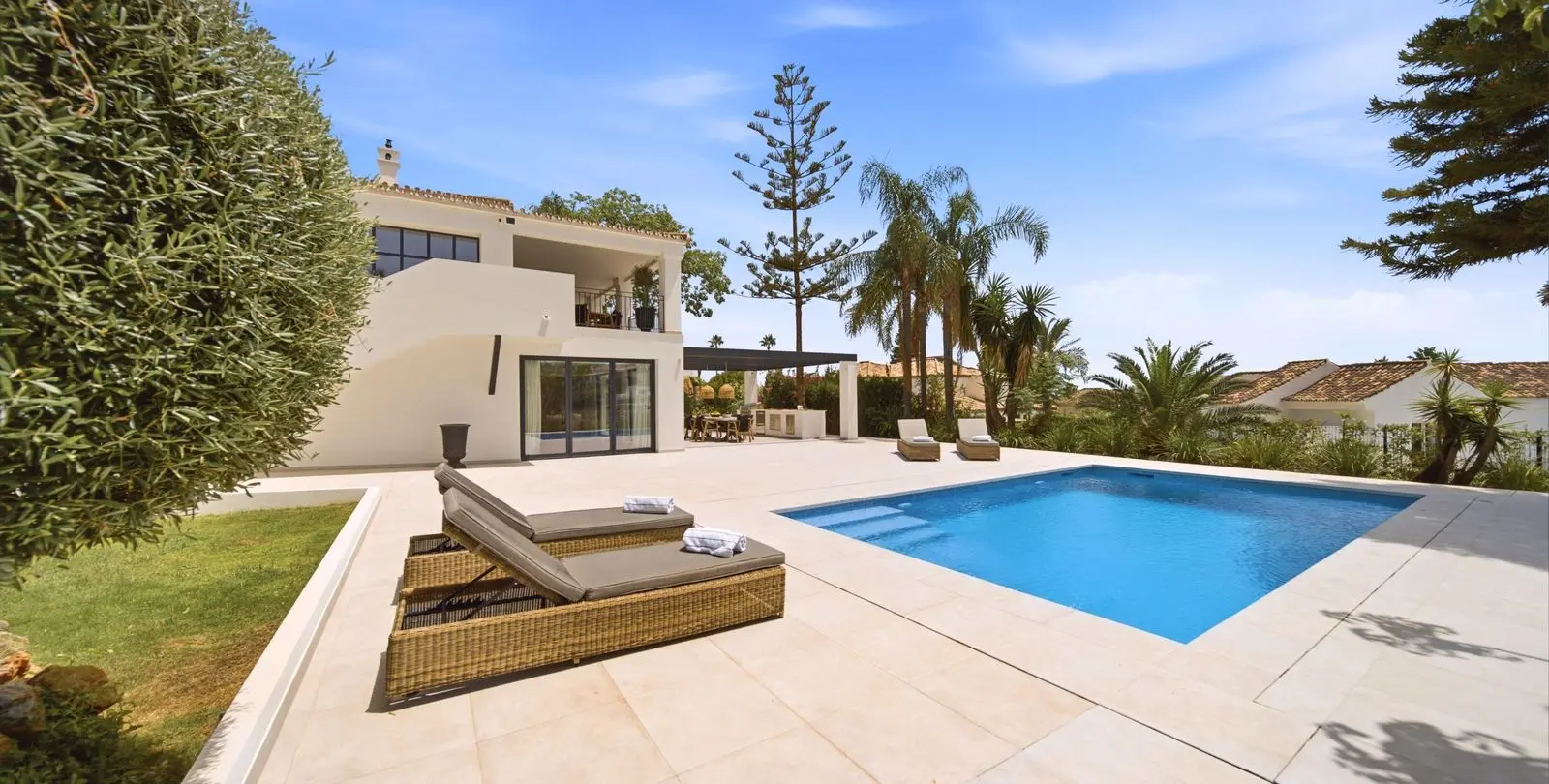 Sale of detached villa in Benahavís 55