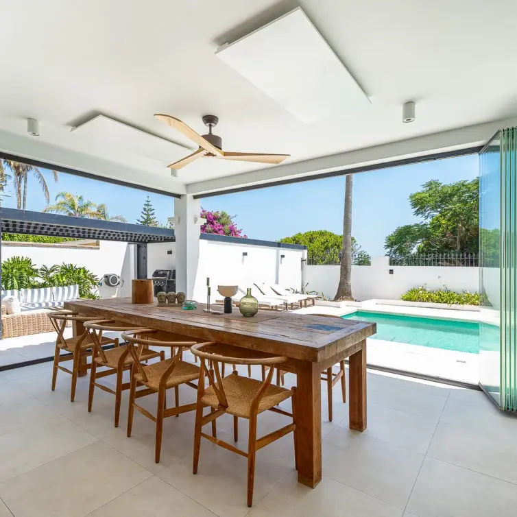 Venta de villa independiente en Carib Playa