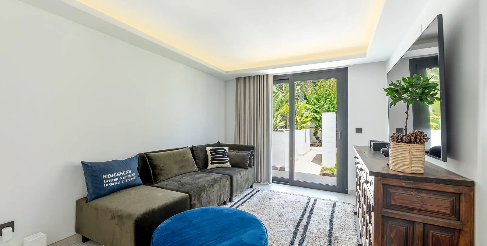 Продажа  отдельно стоящей виллы в Carib Playa 26