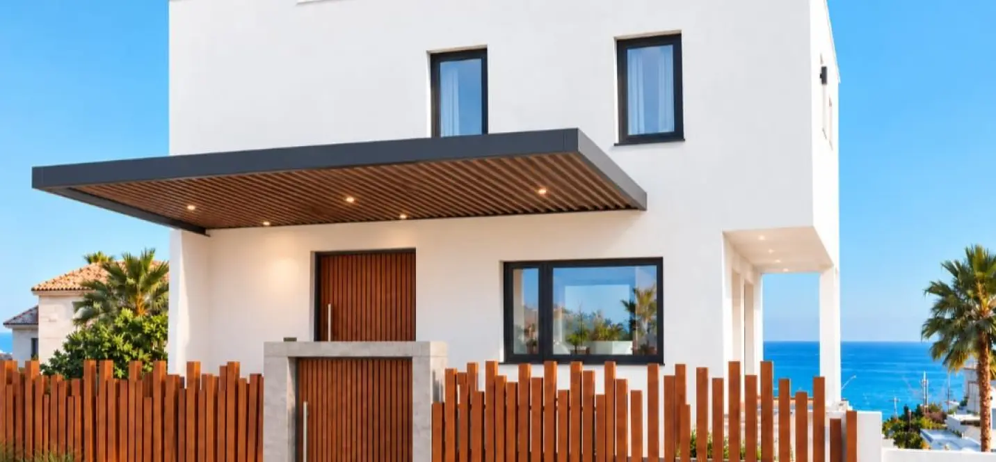 Sale of detached villa in Benalmadena 0