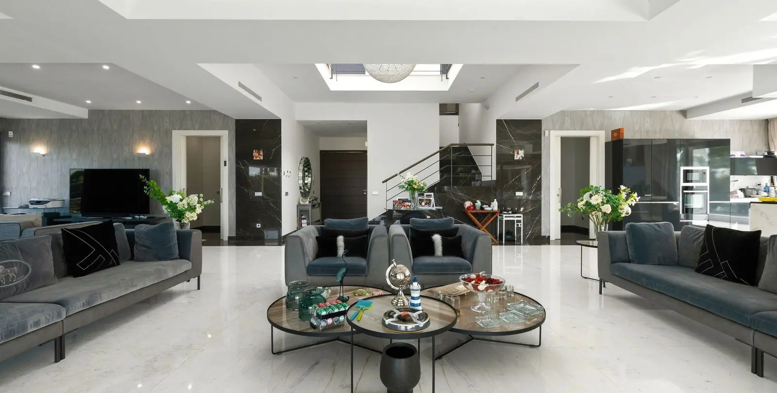 Sale of detached villa in Benahavís 15