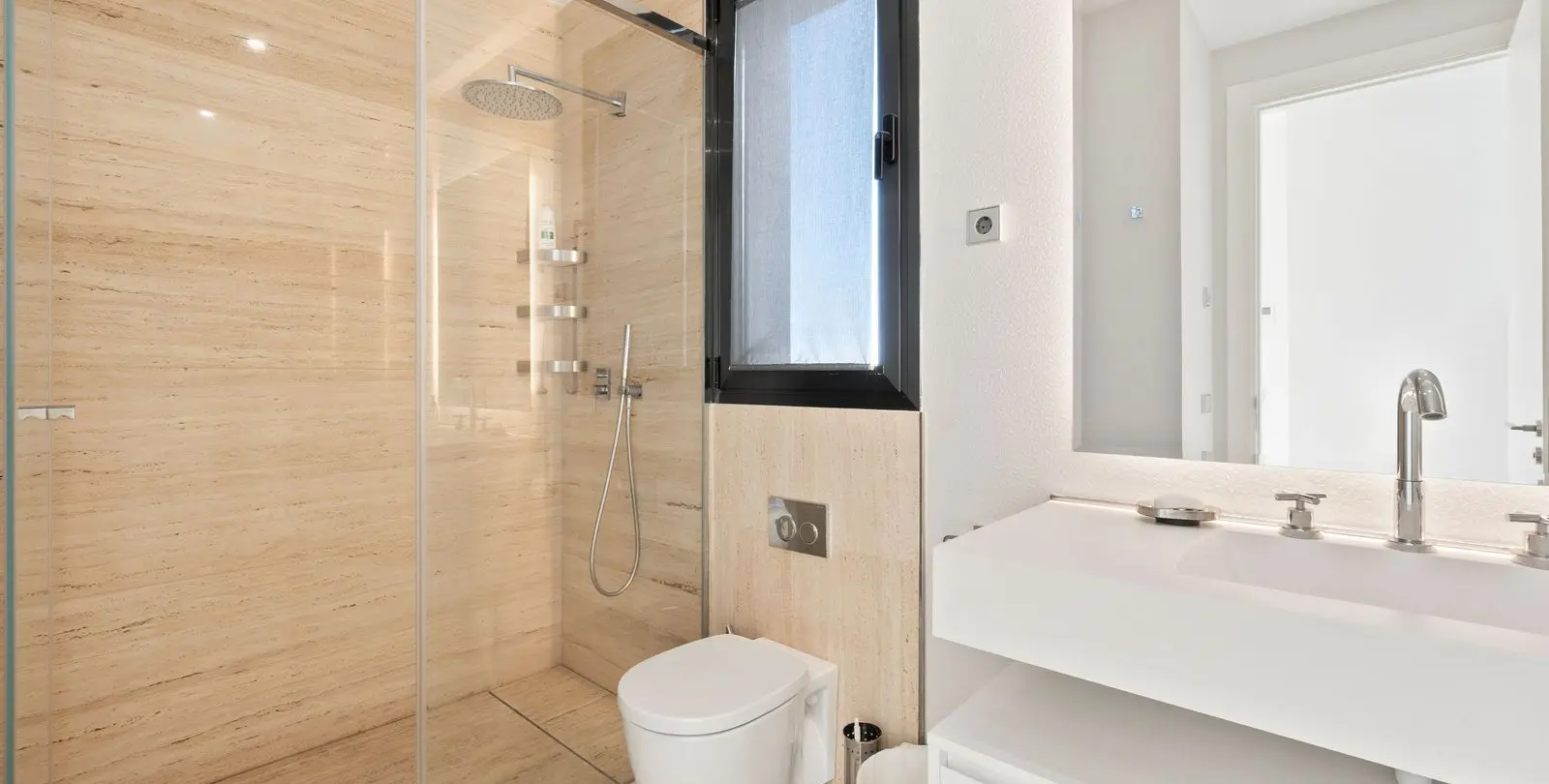 Sale of detached villa in Benahavís 25