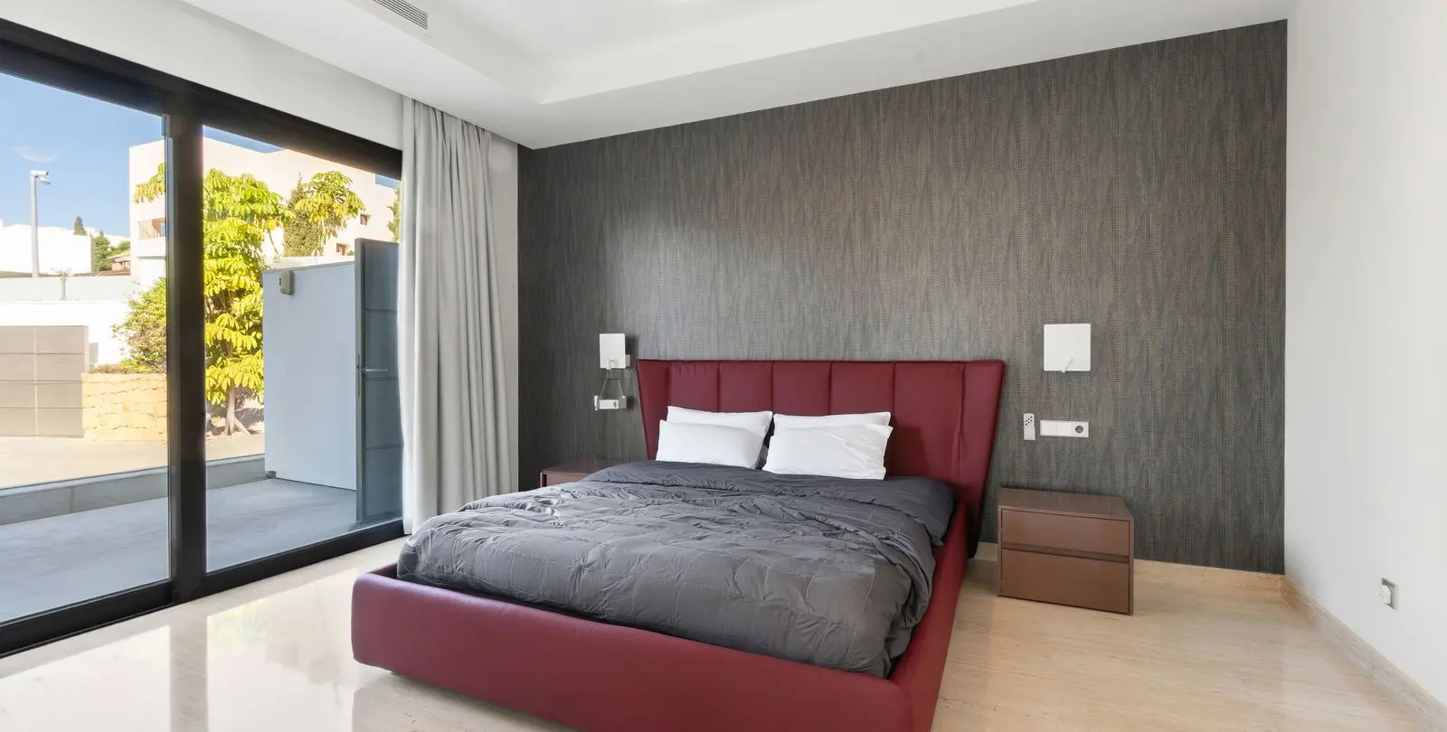 Sale of detached villa in Benahavís 59