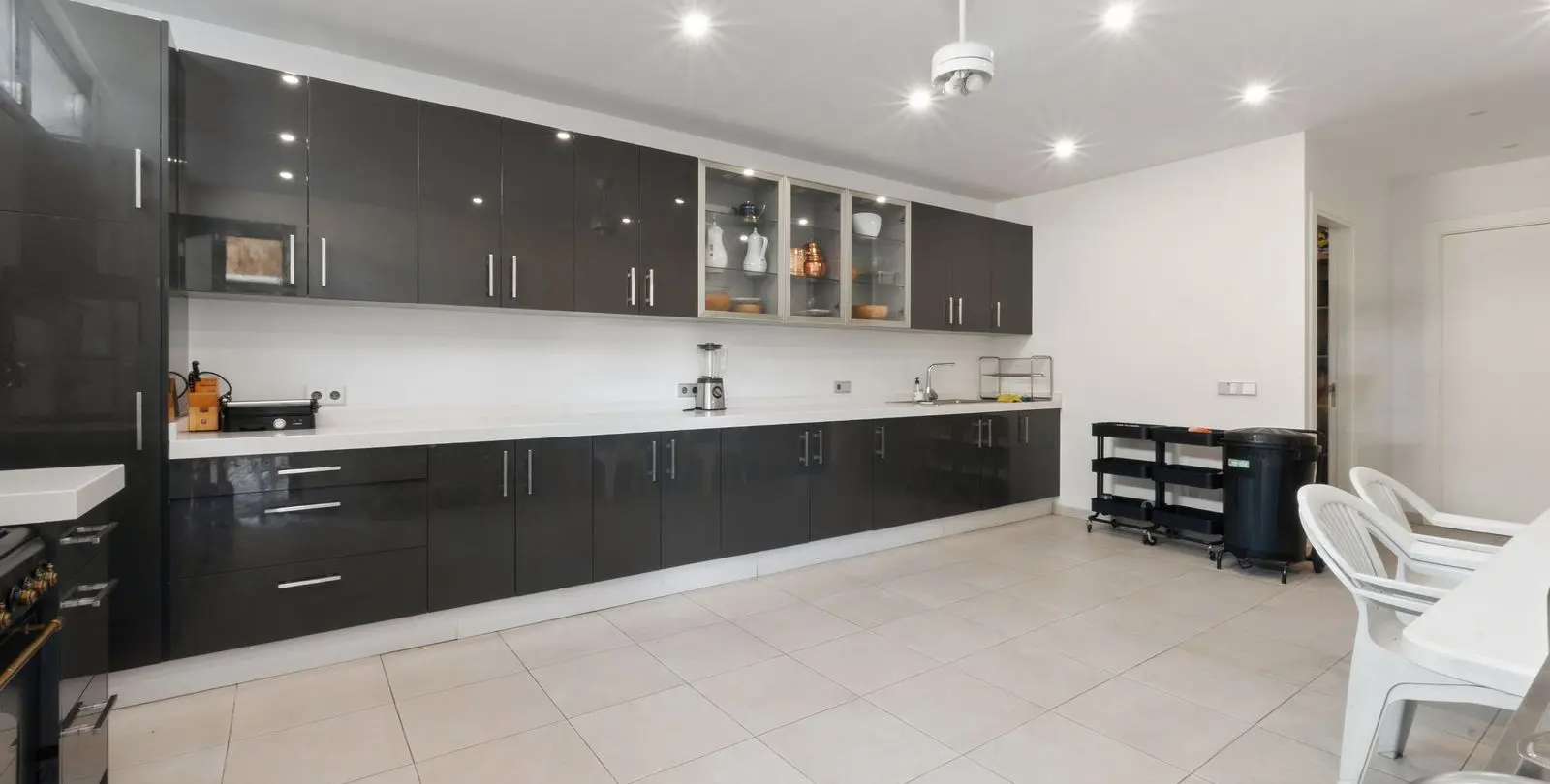 Sale of detached villa in Benahavís 64