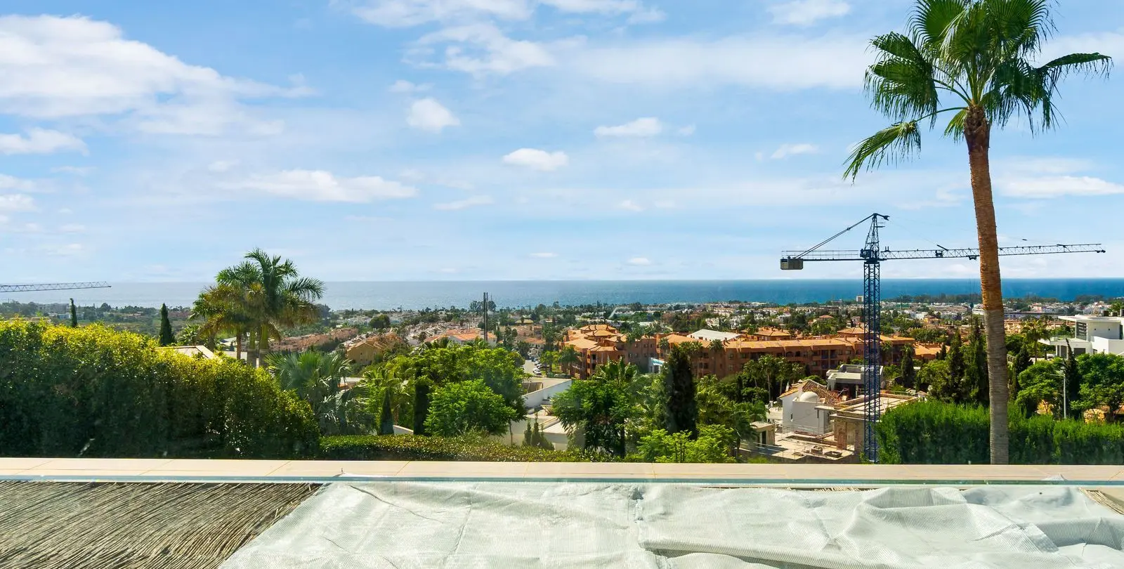 Sale of detached villa in Benahavís 74