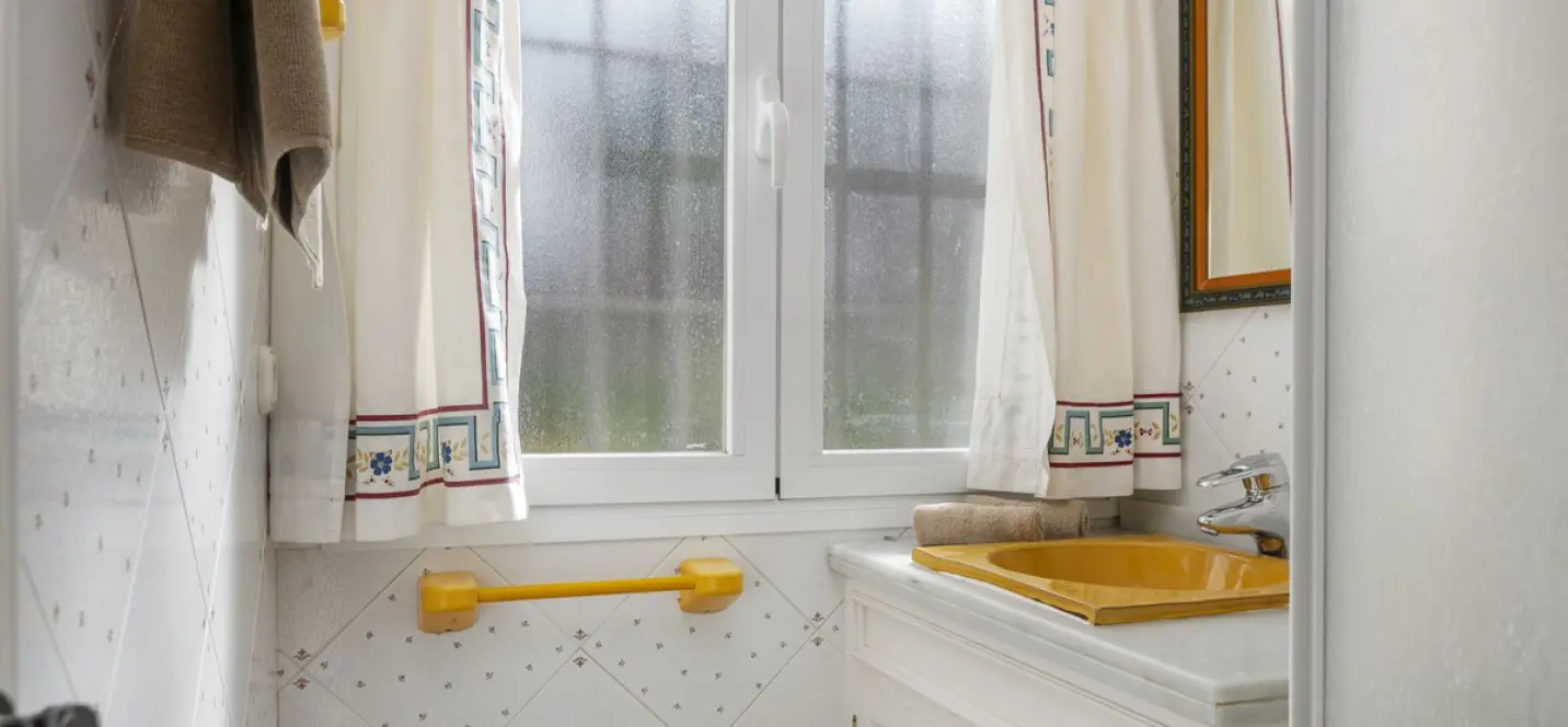 Long-term rent of detached villa in Estepona 4
