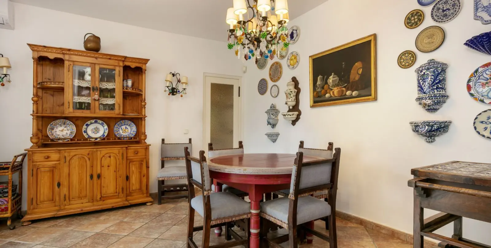 Long-term rent of detached villa in Estepona 13