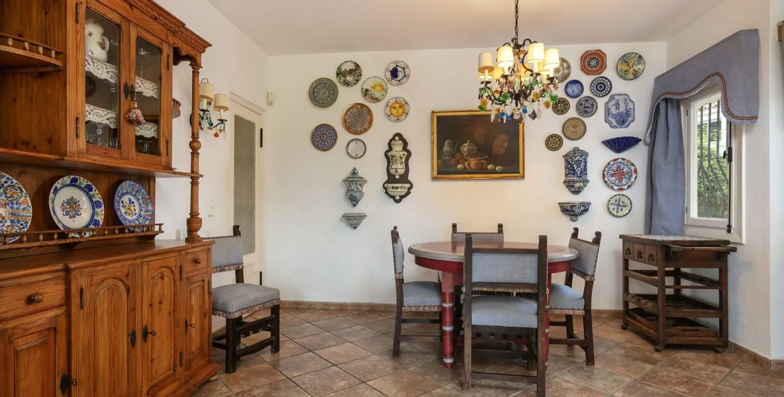 Long-term rent of detached villa in Estepona 14