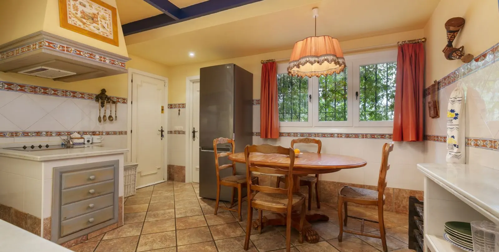 Long-term rent of detached villa in Estepona 16