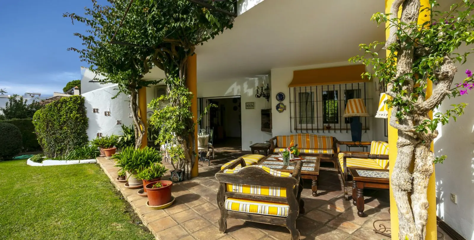 Long-term rent of detached villa in Estepona 55