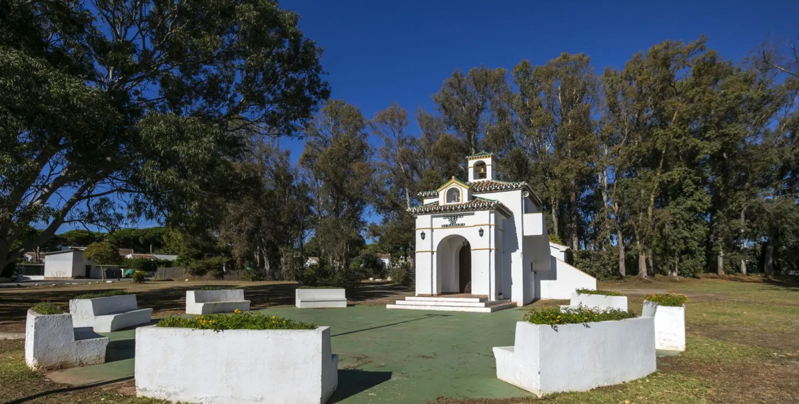 Long-term rent of detached villa in Estepona 73