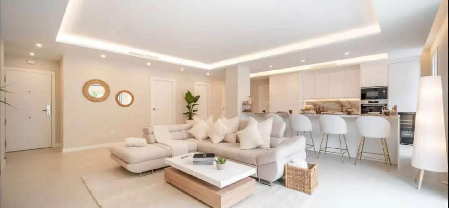 Long-term rent of ground floor apartment in Nueva Andalucía 0