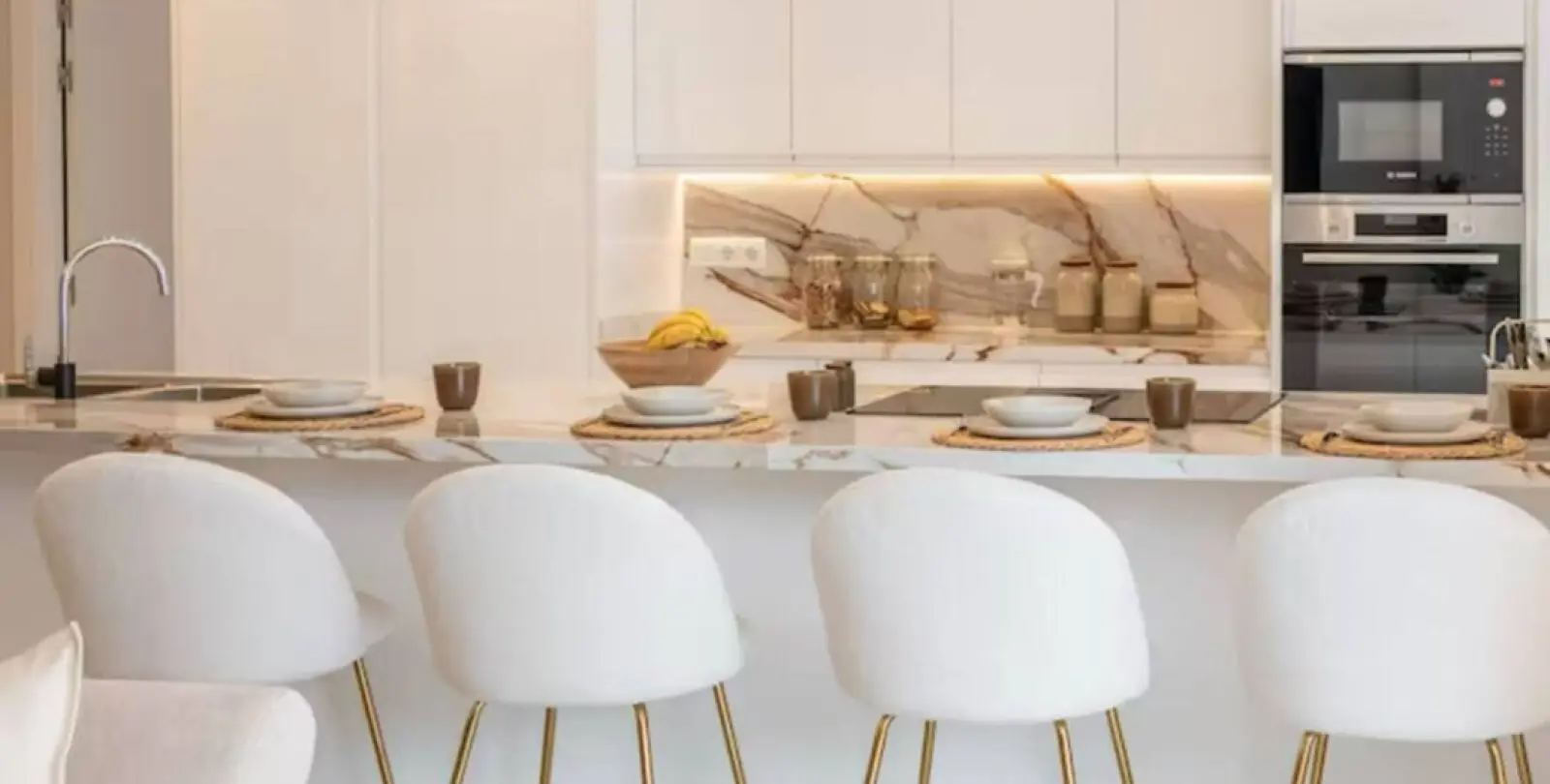 Long-term rent of ground floor apartment in Nueva Andalucía 7