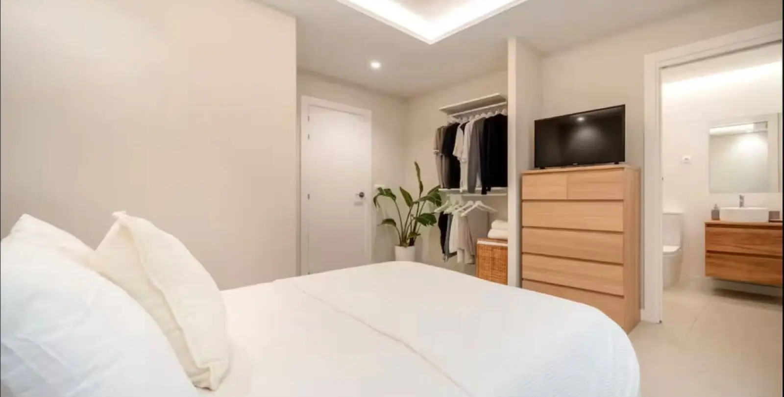 Long-term rent of ground floor apartment in Nueva Andalucía 30