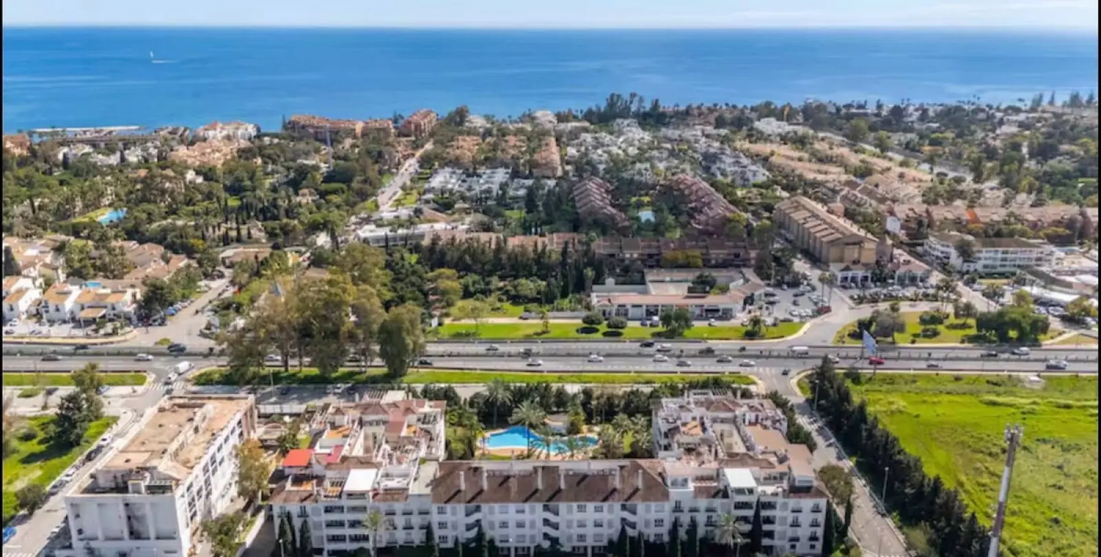 Long-term rent of ground floor apartment in Nueva Andalucía 34