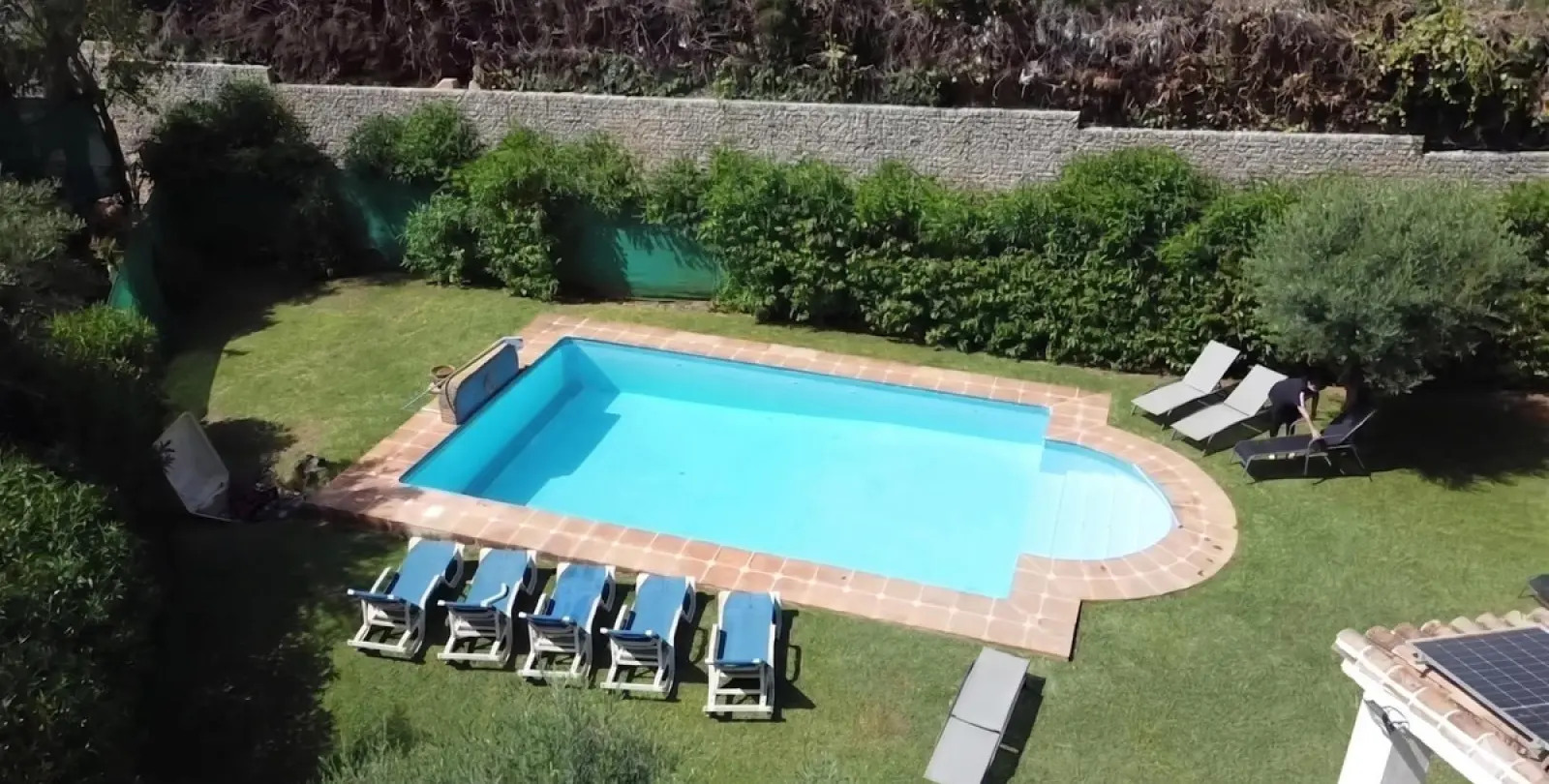 Long-term rent of detached villa in Elviria 11