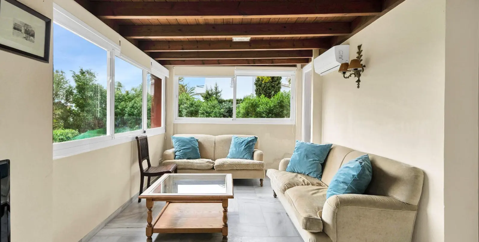 Long-term rent of detached villa in Elviria 13