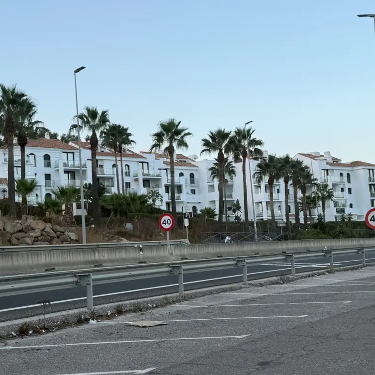 Sale of ground floor apartment in Punta Chullera