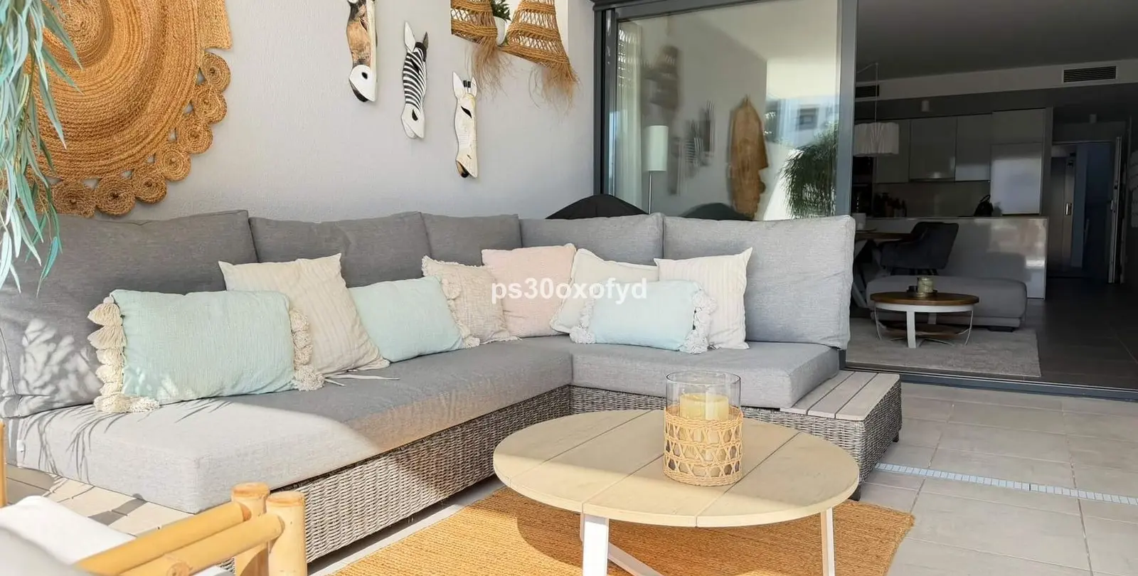 Venta de apartamento en planta baja en La Duquesa 5